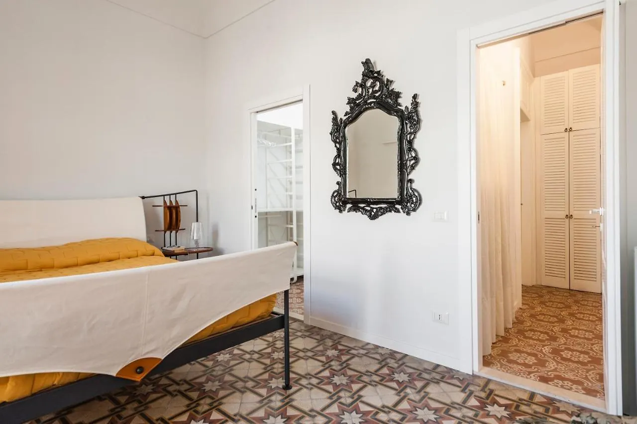 Apartment 2 Soru Ortigia Holiday Home - Attico Con Terrazza Syracuse